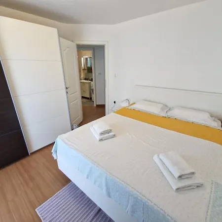 Majestic Apartmán *